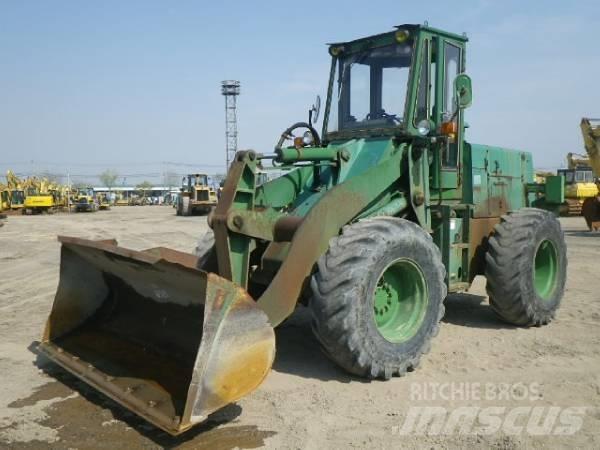 Komatsu 510 輪胎式裝載機