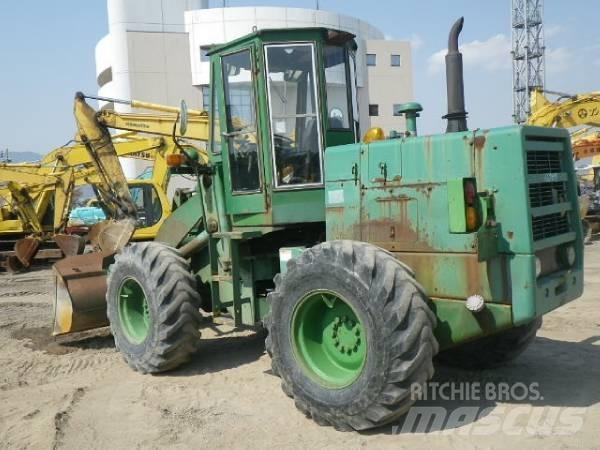 Komatsu 510 輪胎式裝載機