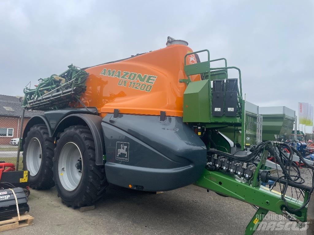 Amazone UX 11200 牽引式噴霧機