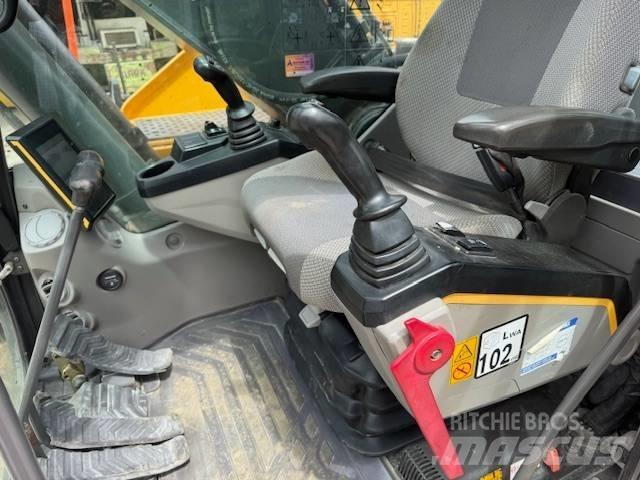 Volvo EC 220 履帶式 挖土機/掘鑿機/挖掘機