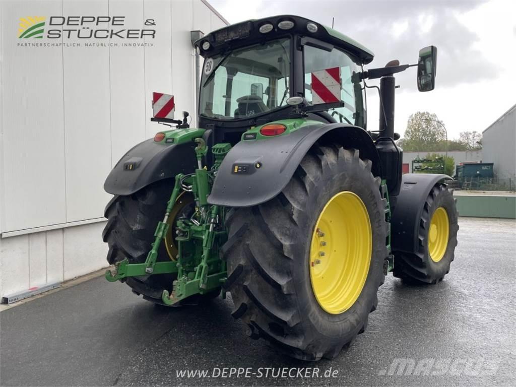 John Deere 6230R 曳引機