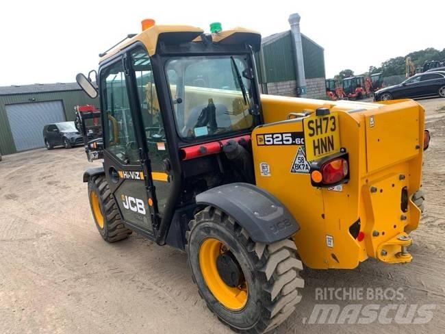 JCB 525-60 伸縮臂操作車