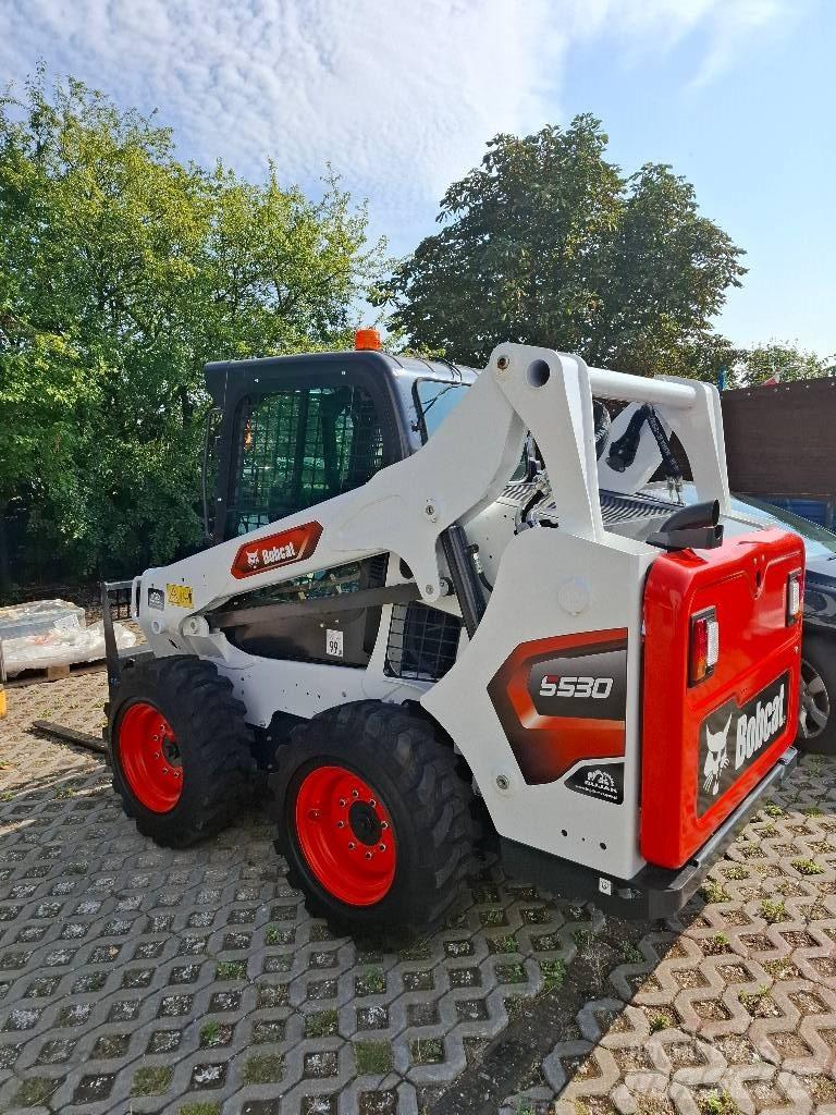 Bobcat S 530 滑移轉向裝載機