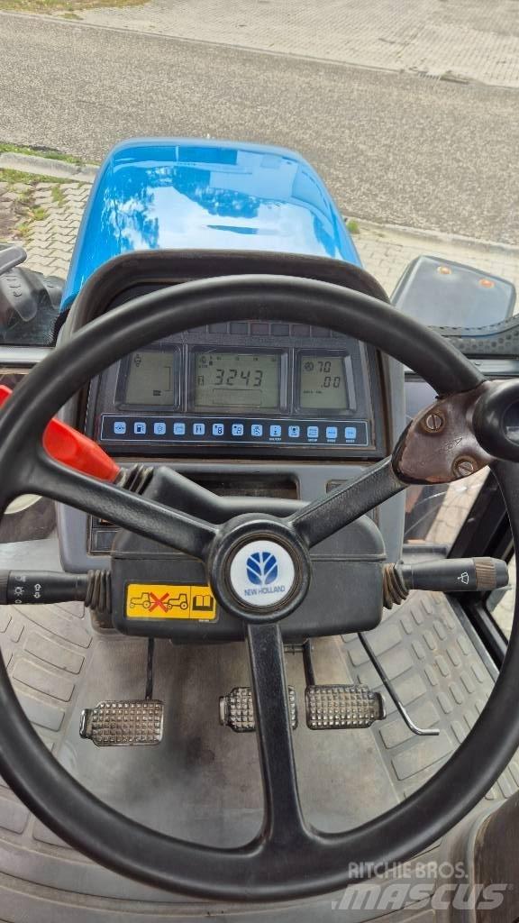 New Holland 8160 RC 曳引機