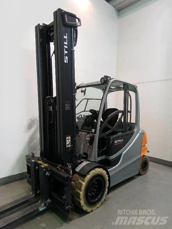 Still RX 60-50 電動堆高機