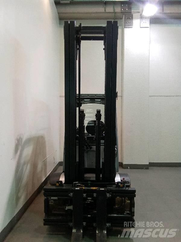 Still RX 60-50 電動堆高機