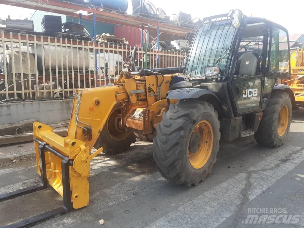 JCB 535-95 農業用伸縮臂裝載機