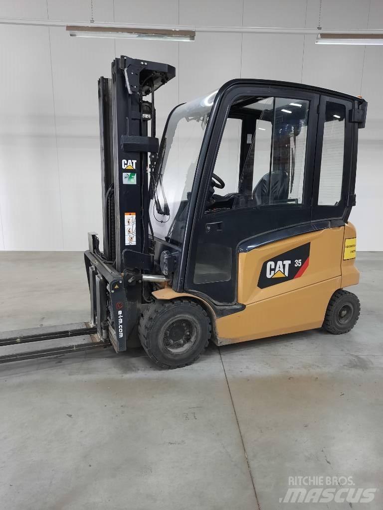 CAT EP35N 電動堆高機