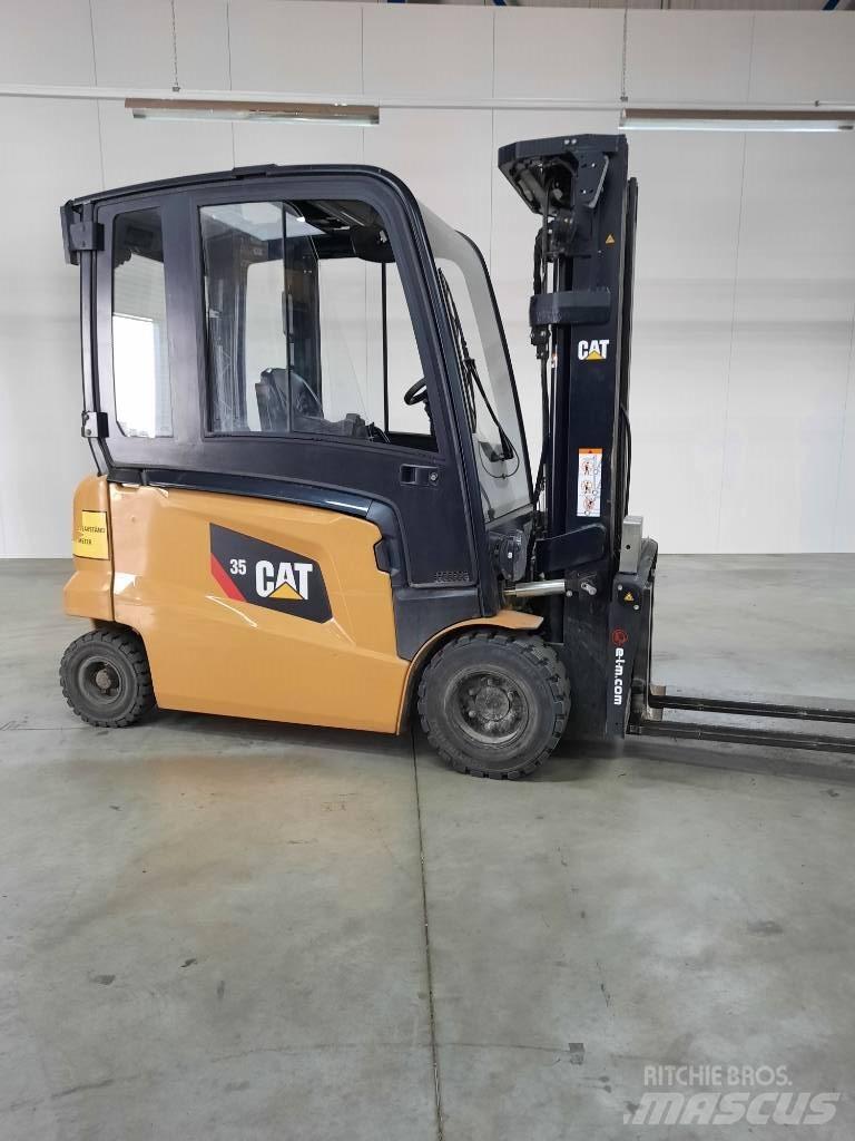CAT EP35N 電動堆高機