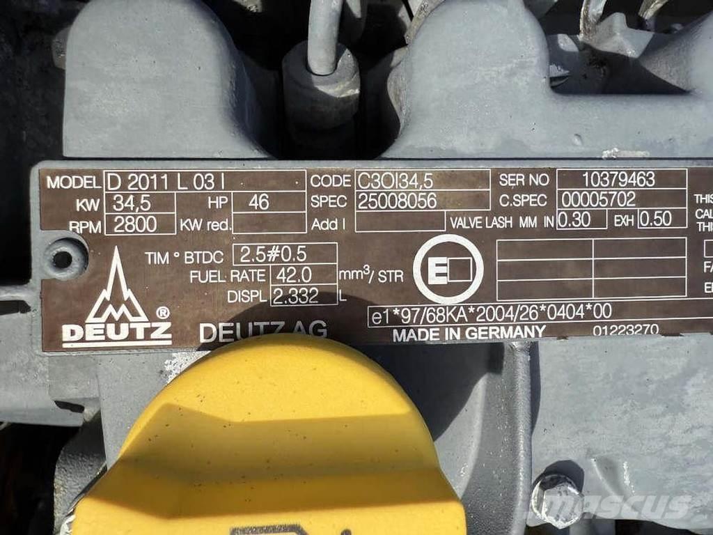 Bomag BW 138 AC 複合式滾壓機