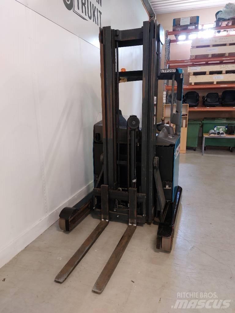 Crown ESR 4500 前伸式堆高機(叉車)