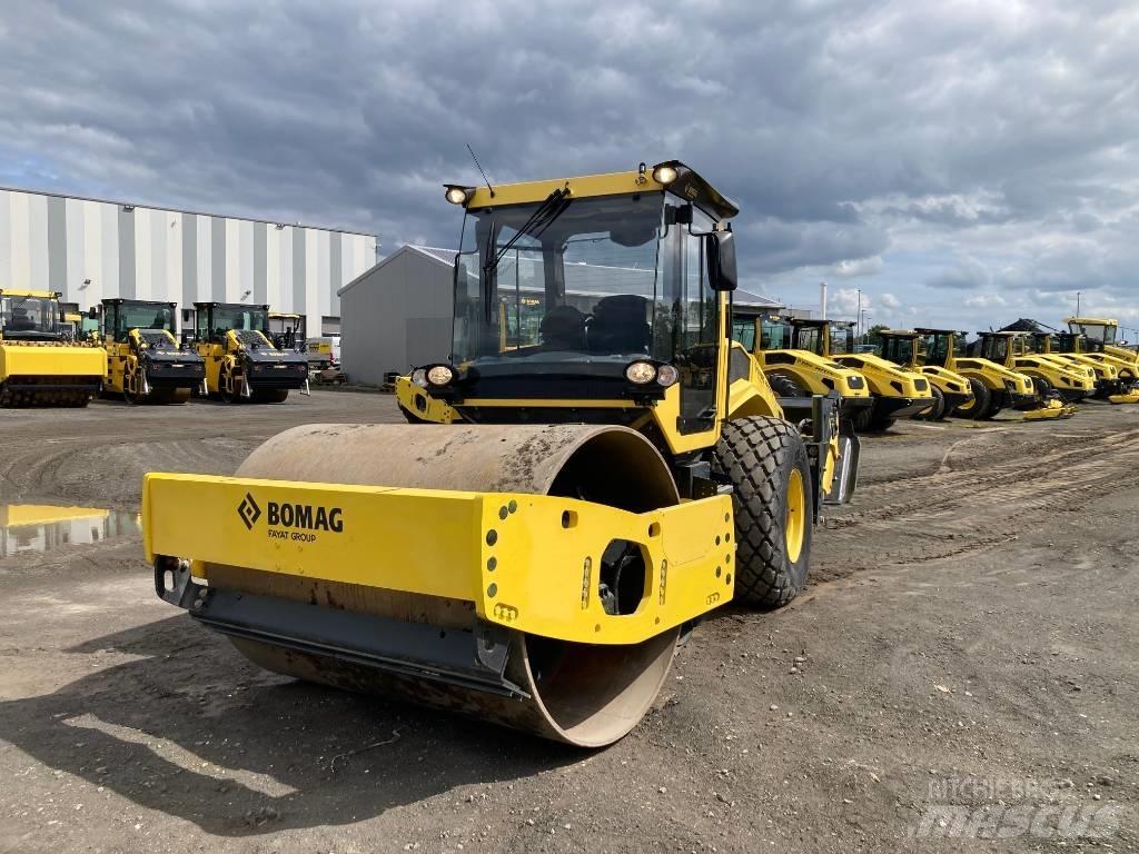 Bomag BW 213 DH-5 土壤壓實機