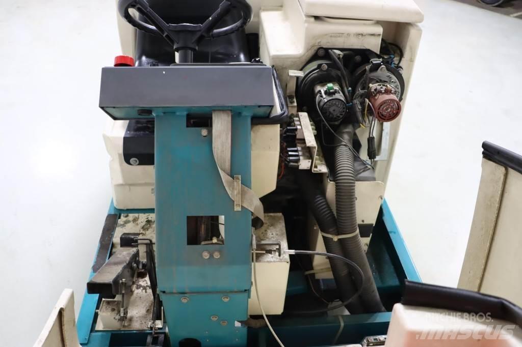 Tennant 7300E 掃倉機
