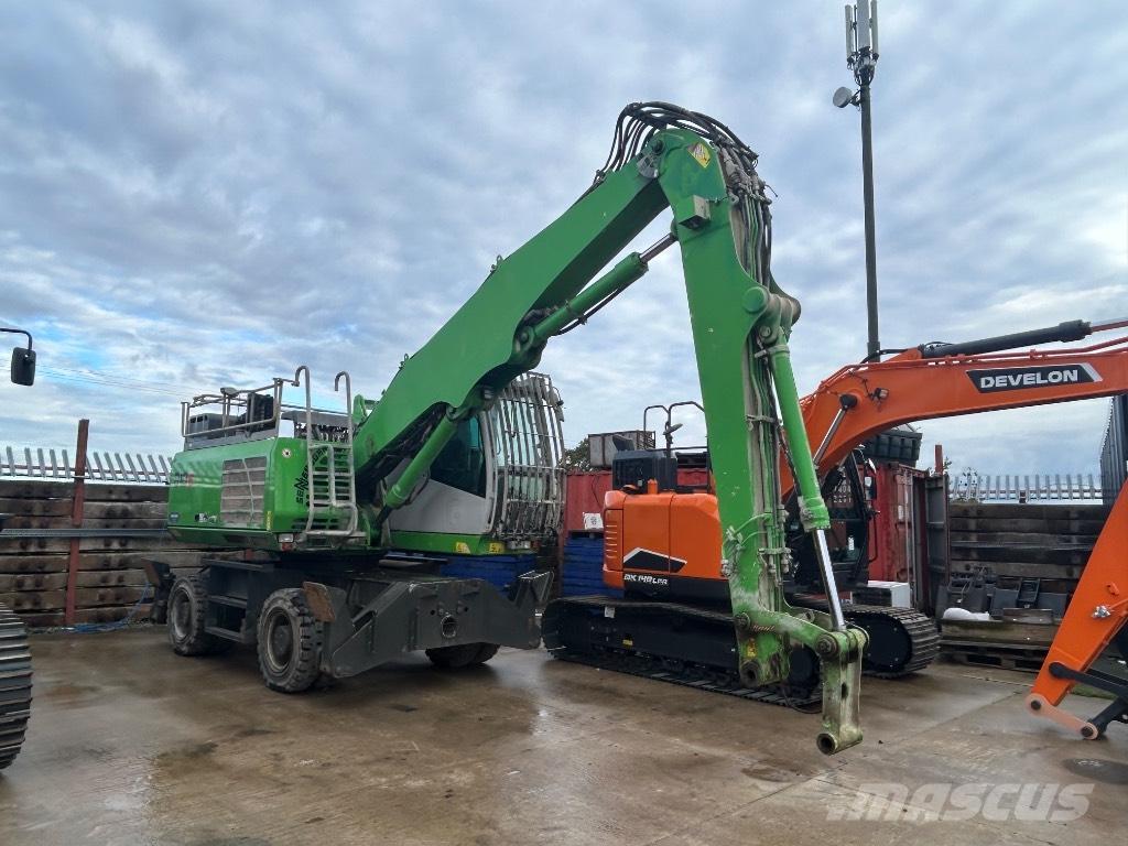 Sennebogen 818 廢棄物/工業用操作車