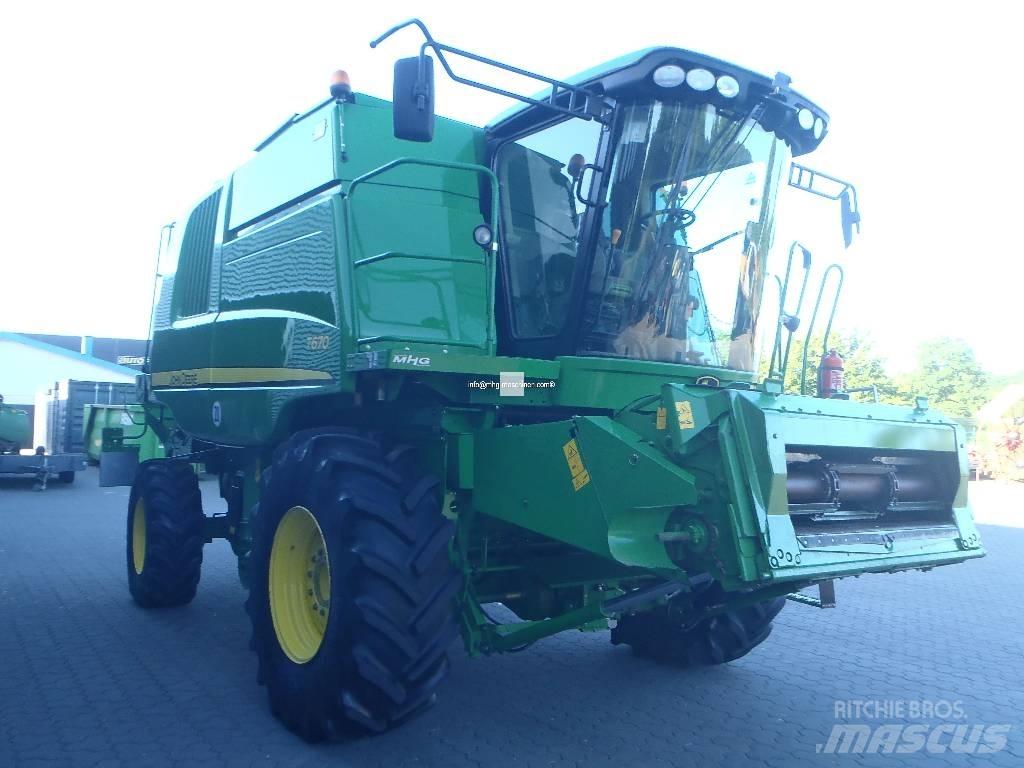 John Deere T670 聯合收穫機