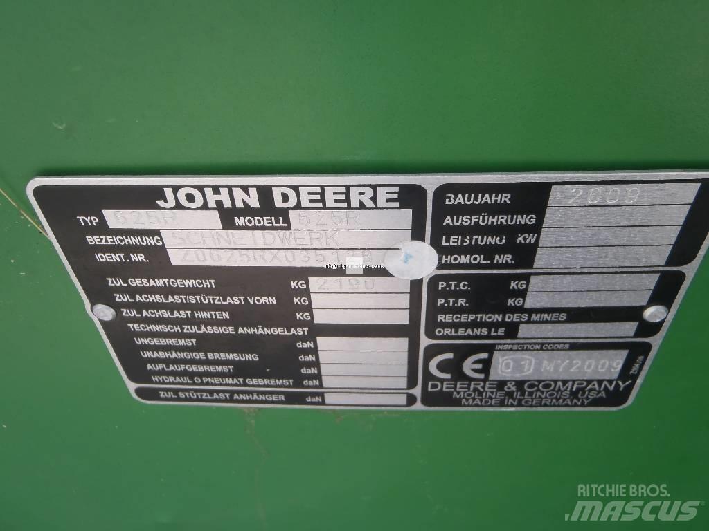 John Deere T670 聯合收穫機