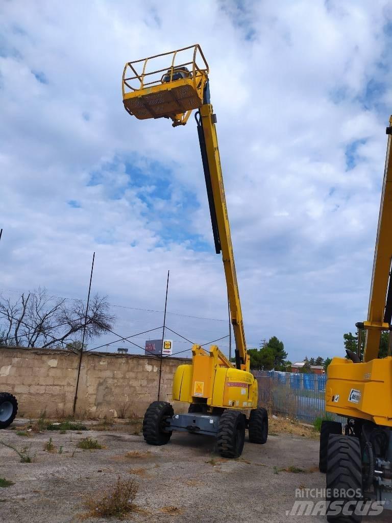 Haulotte HA 260 PX 曲臂高空作業車