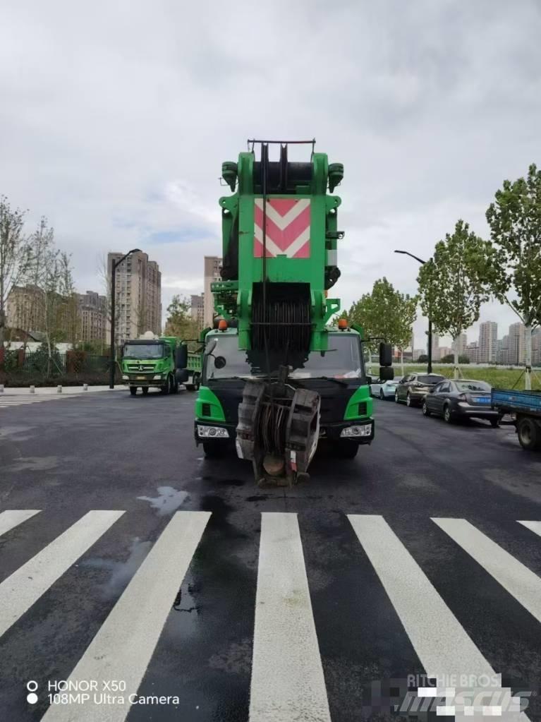 Sany SAC3000 全路面起重機/吊車