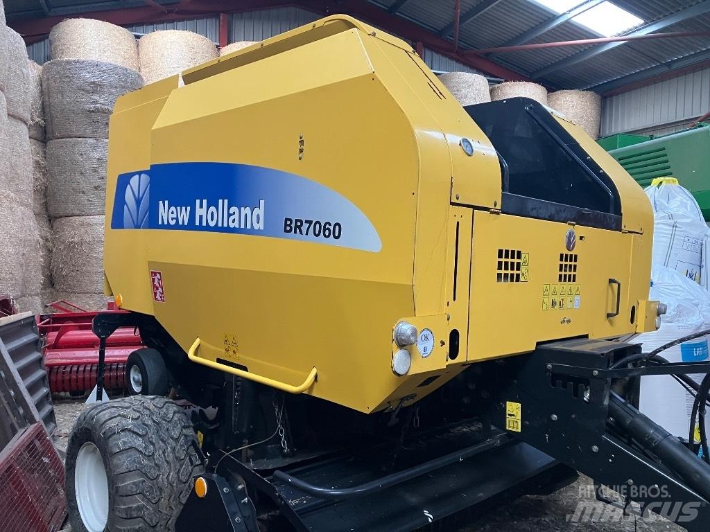 New Holland BR 7060 圓型牧草打包機