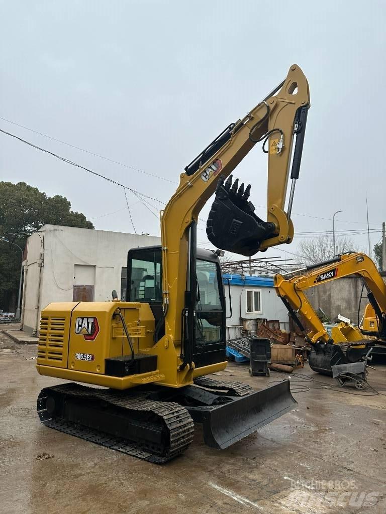 CAT CAT305.5 小型挖土機/掘鑿機<7t(小型挖掘機)