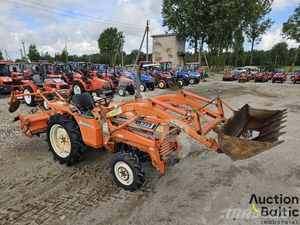 Kubota L1-R22 曳引機