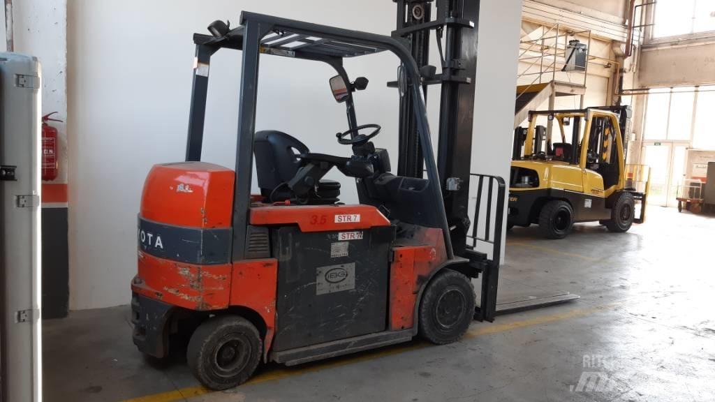 Toyota 7FBMF35 電動堆高機