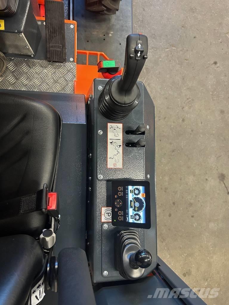 Ostler K260 TT 卡車載式堆高機