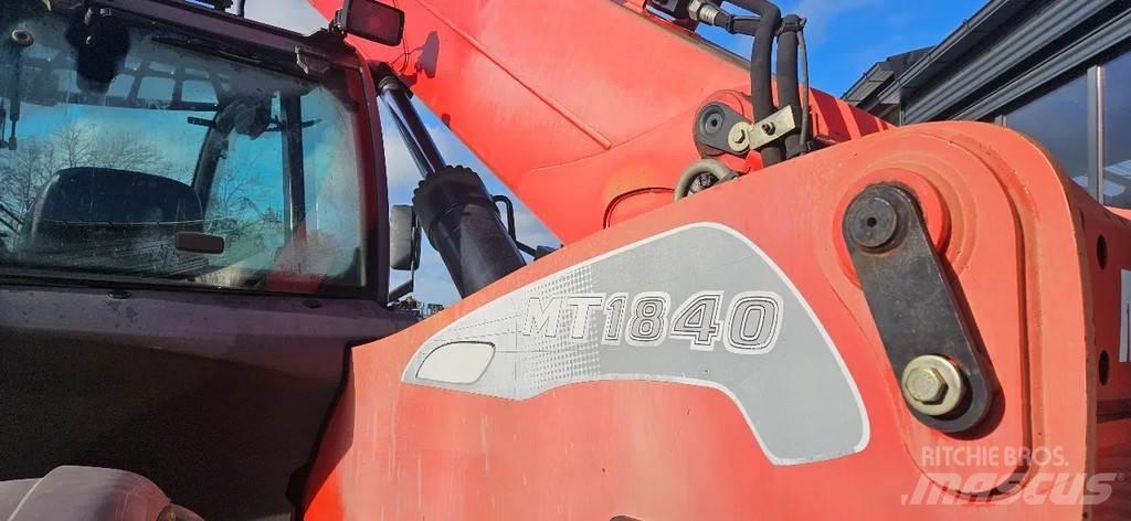 Manitou MT1840 伸縮臂操作車