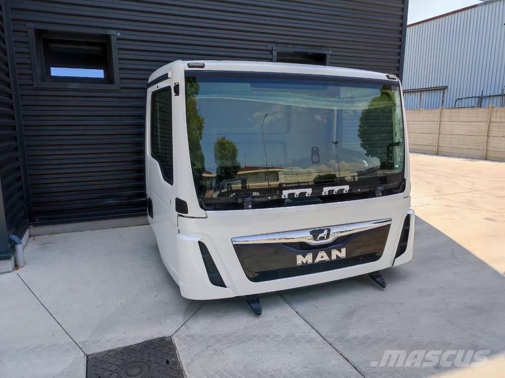 MAN DAY CAB 駕駛室與內部