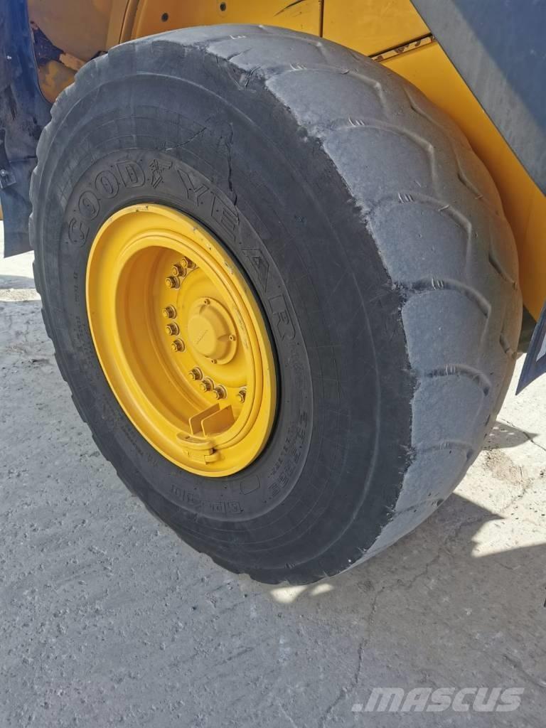 Volvo L110G 輪胎式裝載機