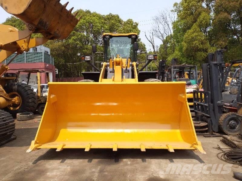 SDLG LG 956 L 輪胎式裝載機