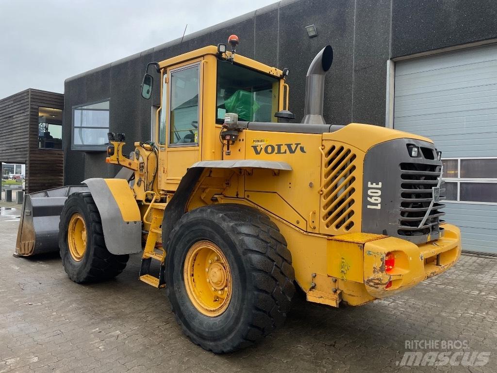 Volvo L60E 輪胎式裝載機