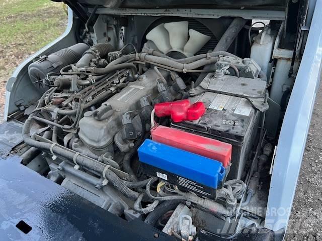 Nissan PF 50 堆高機(叉車)-其他