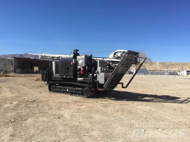 Boart Longyear LF230 隧道和地下採礦鑽機