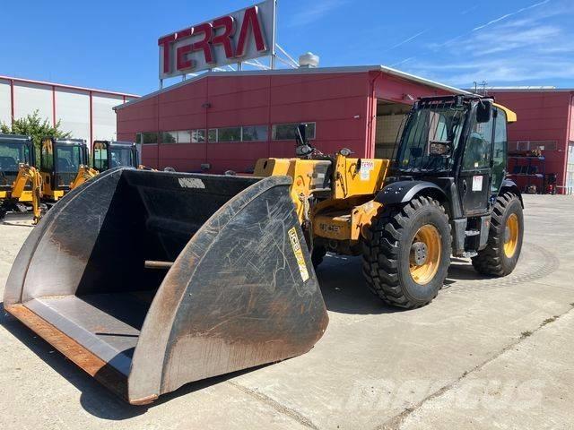 JCB 560-80 WM 伸縮臂操作車
