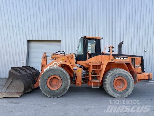 Doosan DL 400 輪胎式裝載機