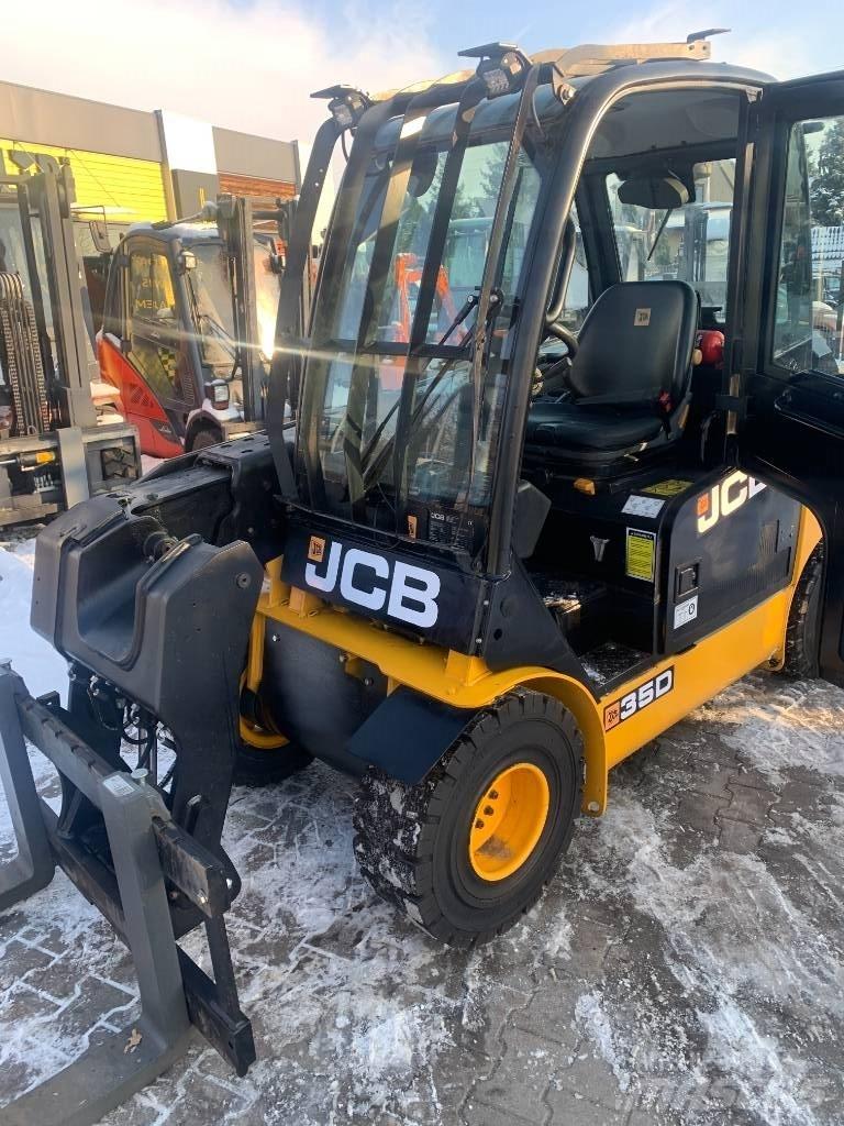 JCB TLT 35 D 伸縮臂操作車
