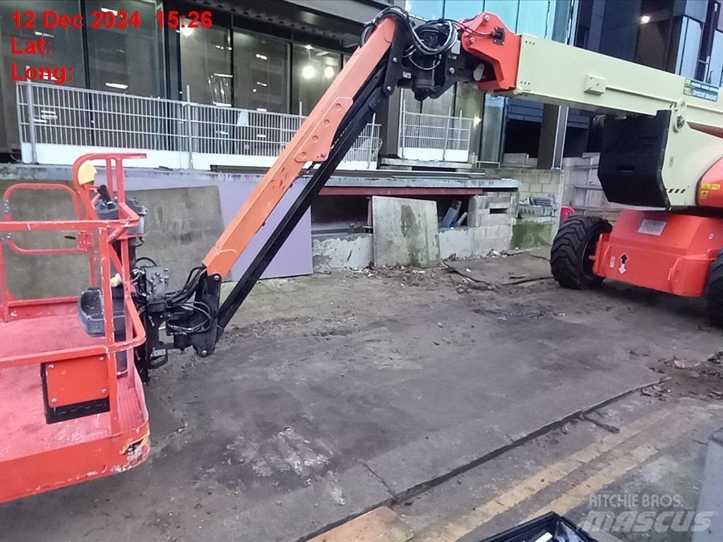 JLG 1250 AJP 曲臂高空作業車