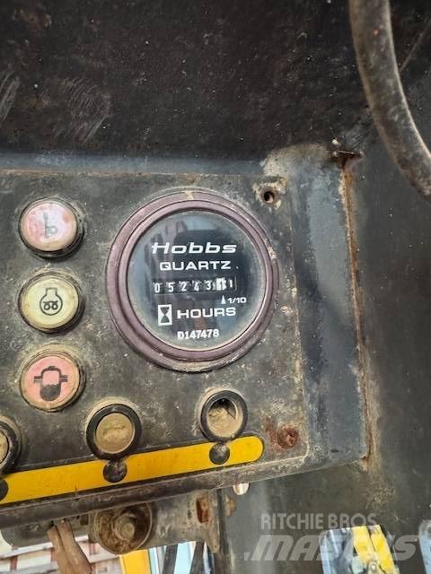 Daewoo 450P 滑移轉向裝載機