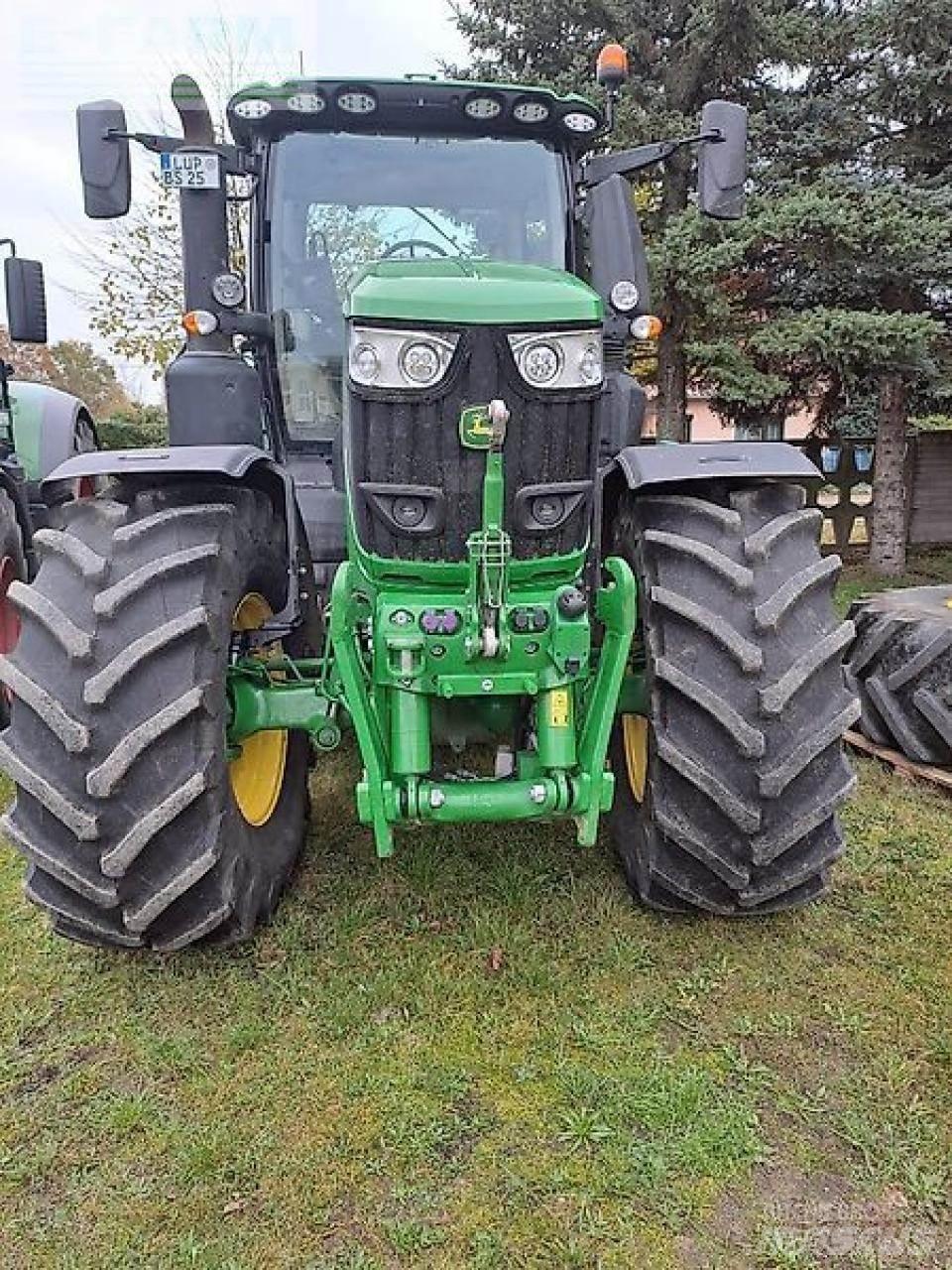 John Deere 6r250 曳引機