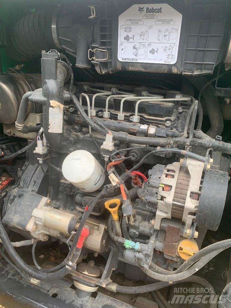Bobcat T 650 滑移轉向裝載機
