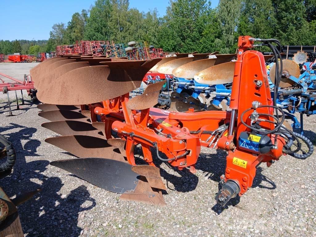 Kuhn Vari-Master 123 雙向犁