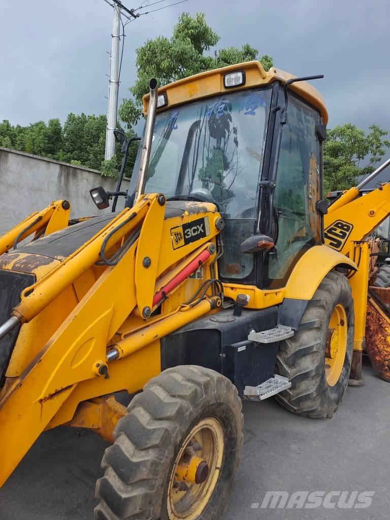 JCB 3 CX 反鏟裝載機