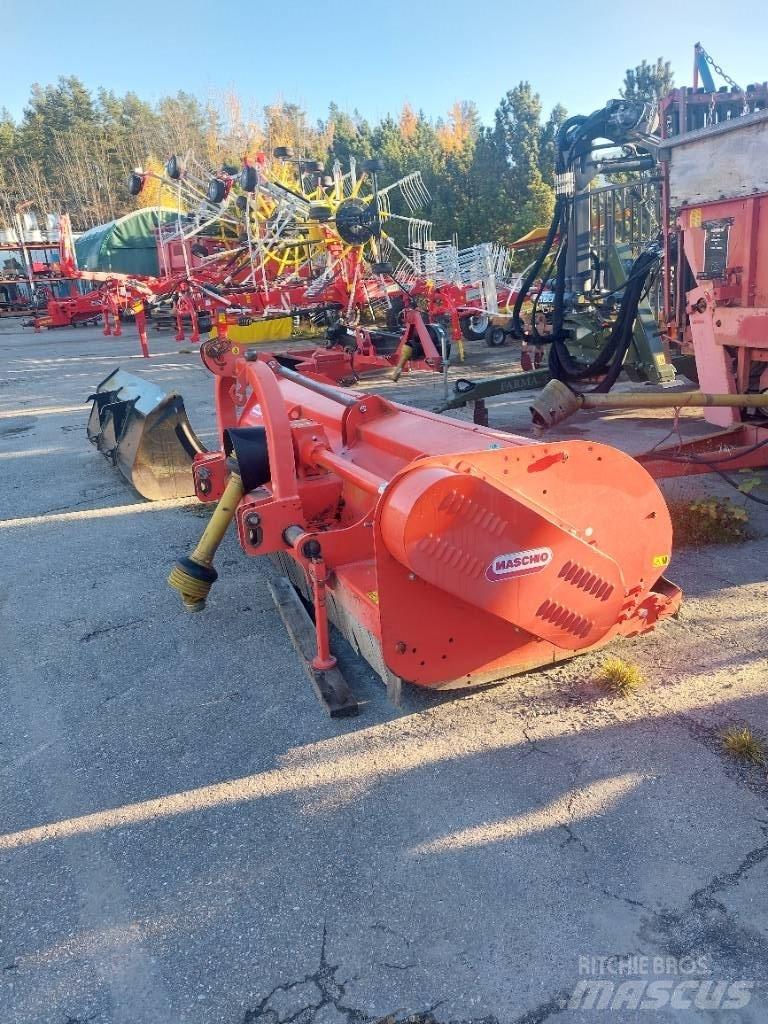 Maschio Tornado 280 莖葉去葉機
