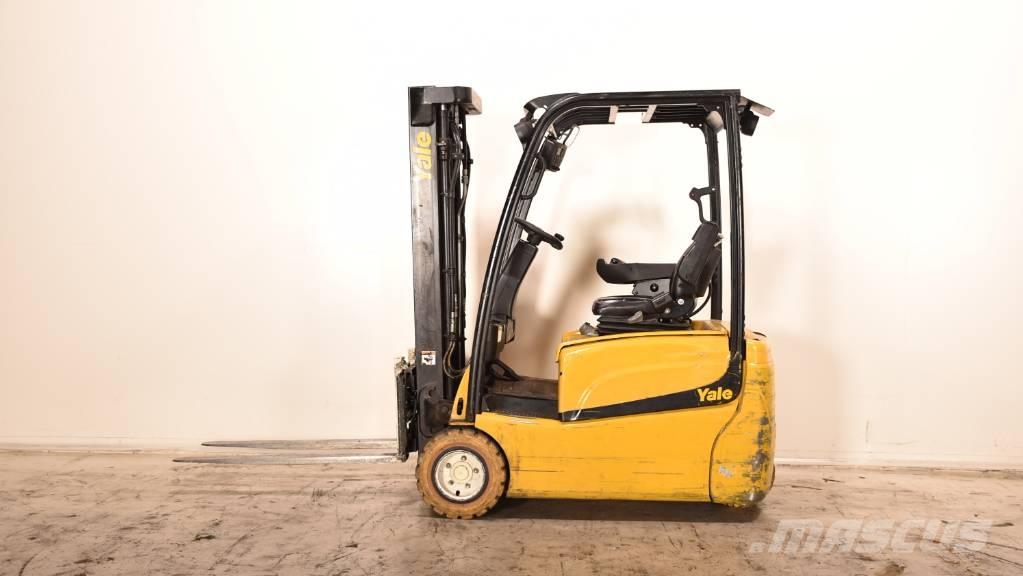 Yale ERP 18 VT 電動堆高機