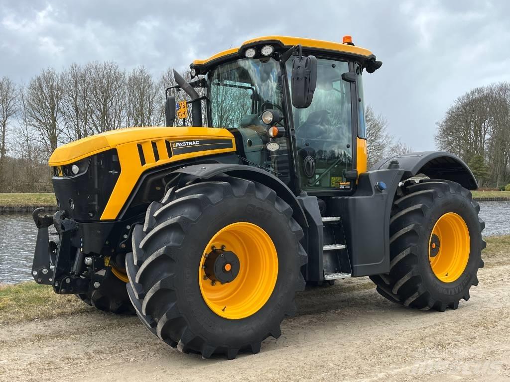 JCB Fastrac 4220 曳引機