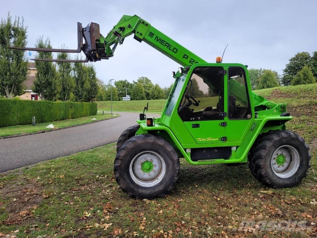 Merlo P 28.7 EVT 伸縮臂操作車