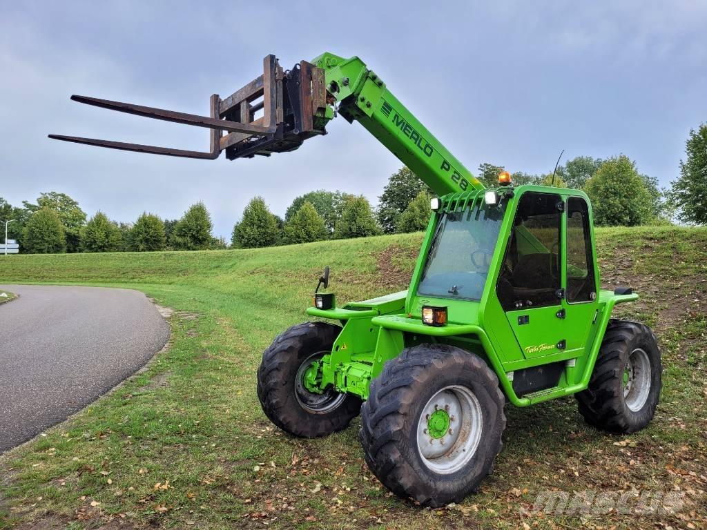 Merlo P 28.7 EVT 伸縮臂操作車