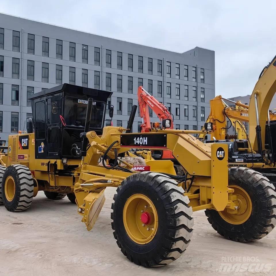 CAT 140 H 平土機