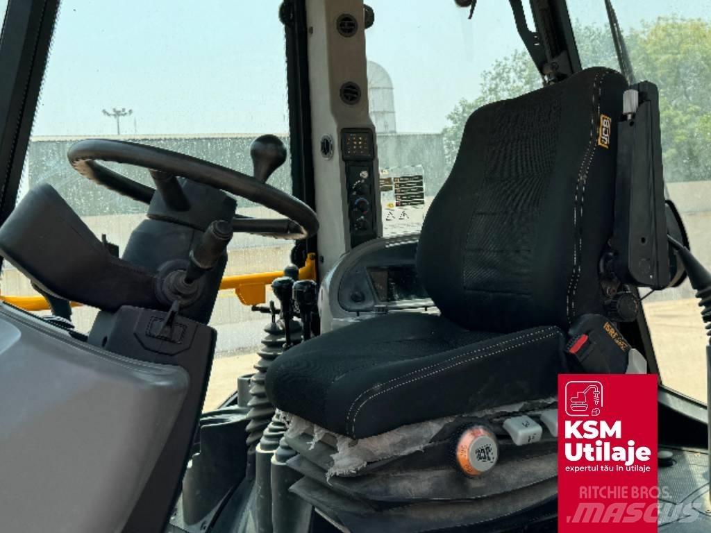 JCB 3 CX 反鏟裝載機